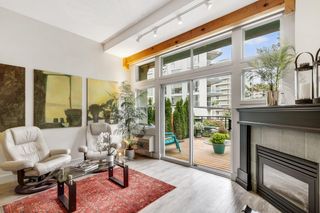 Photo 3: 106 131 W 3RD Street in North Vancouver: Lower Lonsdale Condo for sale in "Seascapes" : MLS®# R2738873