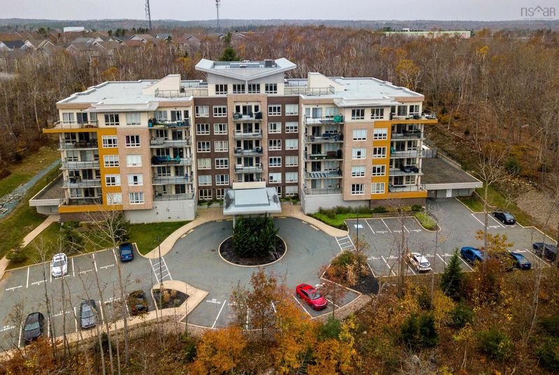 FEATURED LISTING: 202 - 267 Gary Martin Drive Bedford