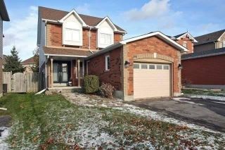 Photo 1: 193 Wilkins Crescent in Clarington: Courtice House (2-Storey) for sale : MLS®# E5893903