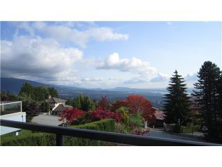 Photo 3: West Vancouver Real Estate Homes