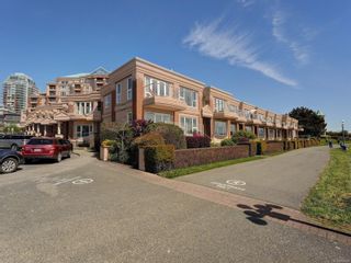 Photo 35: 124 75 Songhees Rd in Victoria: VW Songhees Row/Townhouse for sale (Victoria West)  : MLS®# 960939