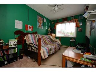 Photo 10: 735 Kelly Rd in VICTORIA: Co Hatley Park House for sale (Colwood)  : MLS®# 735095