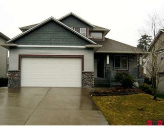 Photo 1: 4049 CHANNEL Street in Abbotsford: Abbotsford East House for sale : MLS®# F2904980