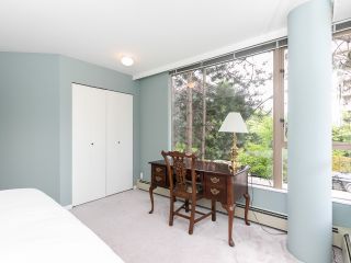 Photo 18: 202 2108 W 38TH Avenue in Vancouver: Kerrisdale Condo for sale in "The Wilshire" (Vancouver West)  : MLS®# R2282081
