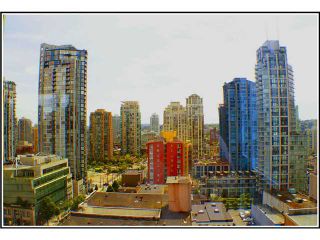 Photo 6: 1507 1212 HOWE Street in Vancouver: Downtown VW Condo for sale in "1212 HOWE" (Vancouver West)  : MLS®# V941105