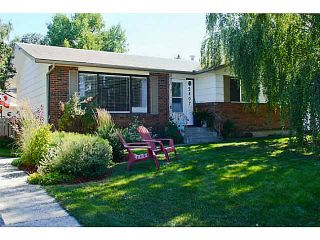 Photo 1: 2407 23 Street: Nanton Residential Detached Single Family for sale : MLS®# C3582596