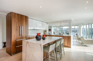 Photo 12: 501 1012 BEACH Avenue in Vancouver: Yaletown Condo for sale in "1000 BEACH" (Vancouver West)  : MLS®# R2377909
