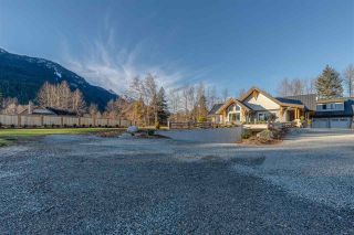 Photo 40: 41605 GRANT Road in Squamish: Brackendale 1/2 Duplex for sale in "Brackendale" : MLS®# R2640165