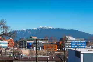 Photo 11: 305 256 E 2ND Avenue in Vancouver: Mount Pleasant VE Condo for sale in "The Jacobsen" (Vancouver East)  : MLS®# R2872412