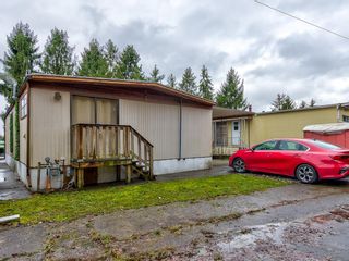 Photo 2: 142 201 CAYER Street in Coquitlam: Maillardville Manufactured Home for sale in "Wildwood Park" : MLS®# R2855090