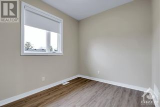 Photo 18: 320 MONA AVENUE in Ottawa: House for rent : MLS®# 1387788