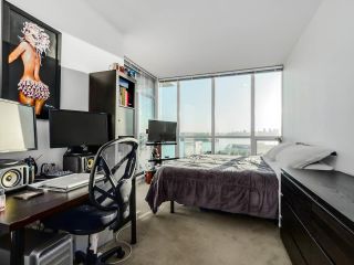 Photo 9: 1002 138 E ESPLANADE in North Vancouver: Lower Lonsdale Condo for sale in "Premier at the Pier" : MLS®# R2133172