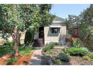 Photo 1: 132 19 Avenue NE in CALGARY: Tuxedo Residential Detached Single Family for sale (Calgary)  : MLS®# C3626887