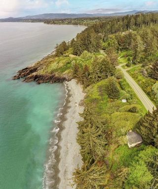 Photo 1: 8519 West Coast Rd in Sooke: Sk West Coast Rd House for sale : MLS®# 918668