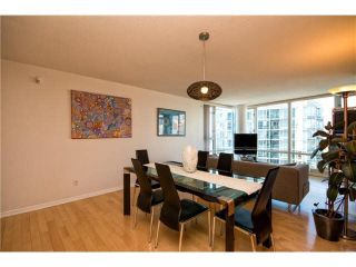 Photo 5: 2608 1033 MARINASIDE Crescent in Vancouver: Yaletown Condo for sale in "QUAY WEST 1" (Vancouver West)  : MLS®# V1089970