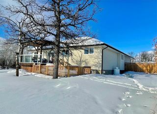 Photo 41: 5 Country Club Lane in Dauphin: RM of Ochre River Residential for sale (R30 - Dauphin and Area)  : MLS®# 202302692