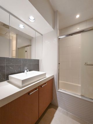 Photo 13: 409 1333 W GEORGIA Street in Vancouver: Coal Harbour Condo for sale (Vancouver West)  : MLS®# R2851375