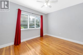 Photo 11: 3841 Rowland Ave in Saanich: House for sale : MLS®# 960656