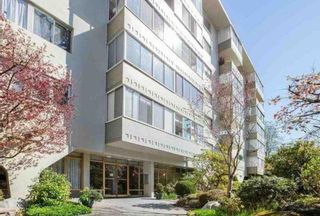 Photo 23: 306 1425 ESQUIMALT Avenue in West Vancouver: Ambleside Condo for sale in "Oceanbrook" : MLS®# R2683127
