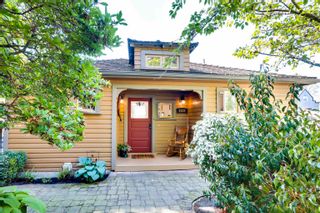 Photo 2: 3532 W 5TH Avenue in Vancouver: Kitsilano House for sale (Vancouver West)  : MLS®# R2778436