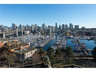 Photo 1: 911 1450 PENNYFARTHING Drive in Vancouver: False Creek Condo for sale in "HARBOUR COVE" (Vancouver West)  : MLS®# V1045664