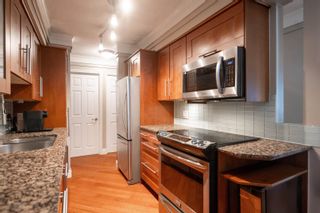 Photo 12: 206 1424 WALNUT Street in Vancouver: Kitsilano Condo for sale in "Walnut Place" (Vancouver West)  : MLS®# R2877901