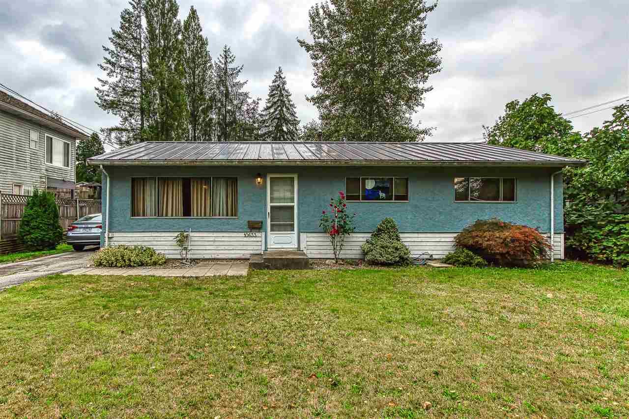 Main Photo: 10633 148 Street in Surrey: Guildford House for sale in "guildford town centre" (North Surrey)  : MLS®# R2405917