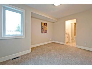 Photo 33: 710 19 Avenue NW in Calgary: Mount Pleasant House for sale : MLS®# C4014701