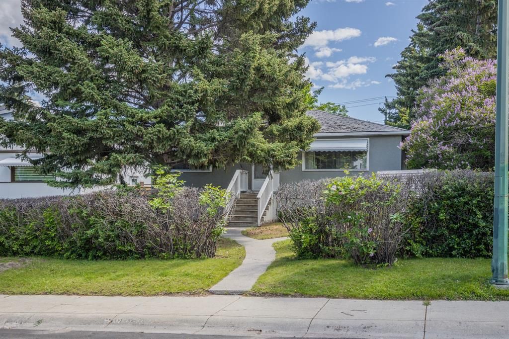 Main Photo: 3032 27 Street SW in Calgary: Killarney/Glengarry Detached for sale : MLS®# A1232443