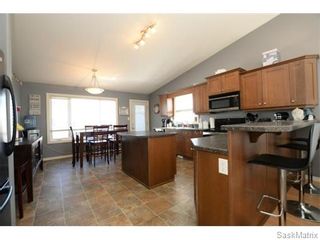 Photo 10: 4800 ELLARD Way in Regina: Single Family Dwelling for sale (Regina Area 01)  : MLS®# 584624