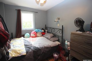 Photo 11: 202 L Avenue South in Saskatoon: Pleasant Hill Residential for sale : MLS®# SK946879
