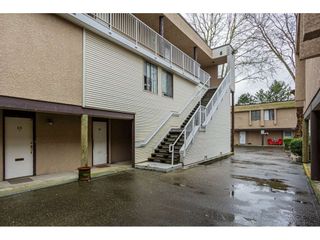 Photo 2: 91 17716 60 Avenue in Surrey: Cloverdale BC Townhouse for sale (Cloverdale)  : MLS®# R2535519