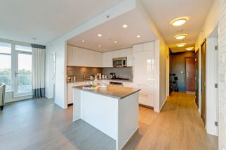 Photo 3: 1207 3102 WINDSOR Gate in Coquitlam: New Horizons Condo for sale in "Celadon by Polygon" : MLS®# R2624919