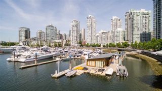 Photo 1: 100 1088 MARINASIDE Crescent in Vancouver: Yaletown Land for sale in "FALSE CREEK HARBOUR" (Vancouver West)  : MLS®# R2271066