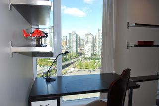 Photo 14: 2306 918 COOPERAGE Way in Vancouver: False Creek North Condo for sale (Vancouver West)  : MLS®# V854637
