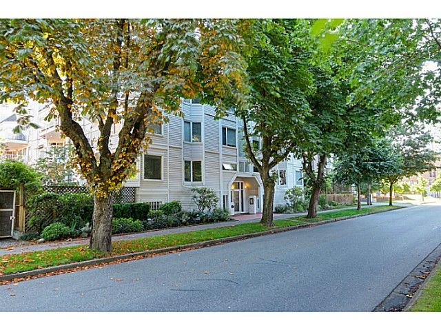 Main Photo: 407 1147 NELSON Street in Vancouver: West End VW Condo for sale in "The Somerset" (Vancouver West)  : MLS®# V1074835