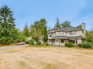 Photo 4: 20745 68 Avenue in Langley: Willoughby Heights House for sale : MLS®# R2719095