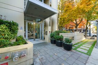 Photo 3: 1606 1001 RICHARDS Street in Vancouver: Downtown VW Condo for sale (Vancouver West)  : MLS®# R2744785