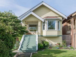Photo 1: 853 E 20TH Avenue in Vancouver: Fraser VE House for sale in "FRASER" (Vancouver East)  : MLS®# R2061206