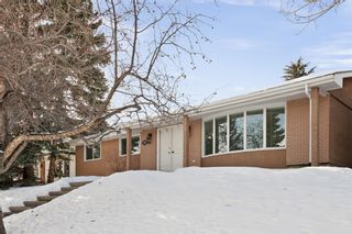 Photo 3: 819 Canna Crescent SW in Calgary: Canyon Meadows Detached for sale : MLS®# A2023091