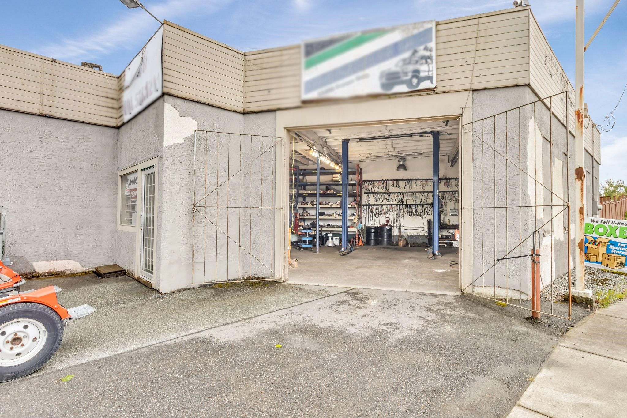 Main Photo: 23359 FRASER Highway in Langley: Salmon River Land Commercial for sale : MLS®# C8044386