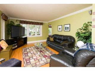 Photo 6: 343 Winchester Street in WINNIPEG: St James Residential for sale (West Winnipeg)  : MLS®# 1319621