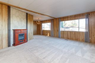 Photo 4: 29 70 Cooper Rd in View Royal: VR Glentana Manufactured Home for sale : MLS®# 863119