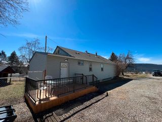 Photo 2: 658 SUNSET Drive in Williams Lake: Williams Lake - City House for sale : MLS®# R2864693
