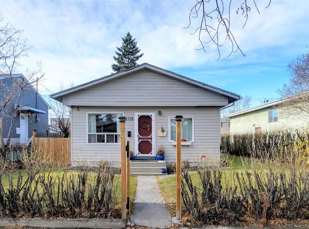 Main Photo: 2719 16A Street SE in Calgary: Inglewood Detached for sale : MLS®# A1156165
