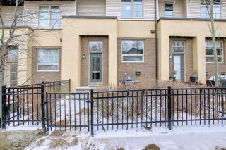 Photo 33: 24 Aspen Hills Common SW in Calgary: Aspen Woods Row/Townhouse for sale : MLS®# A1209007