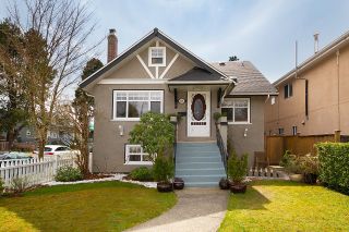 Photo 1: 404 W 18TH Avenue in Vancouver: Cambie House for sale (Vancouver West)  : MLS®# R2766870