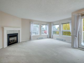 Photo 5: 309 9650 First St in Sidney: Si Sidney South-East Condo for sale : MLS®# 918988