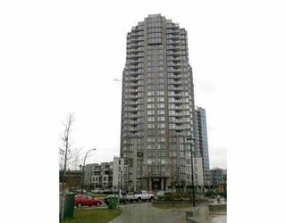 Photo 1: 1707 5380 OBEN ST in Vancouver: Collingwood Vancouver East Condo for sale in "URBA" (Vancouver East)  : MLS®# V595615