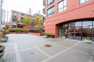 Main Photo: 904 833 AGNES Street in New Westminster: Downtown NW Condo for sale in "THE NEWS" : MLS®# R2864944